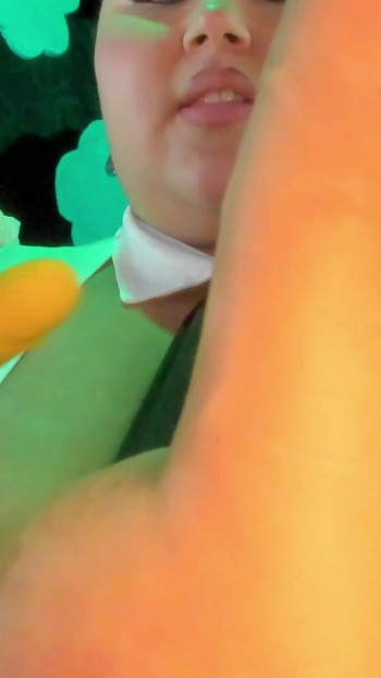 I give myself a nice handjob with my rubber gloves on.