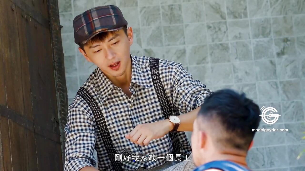 Rich Master Claims His Grateful Muscle Servant’s Body