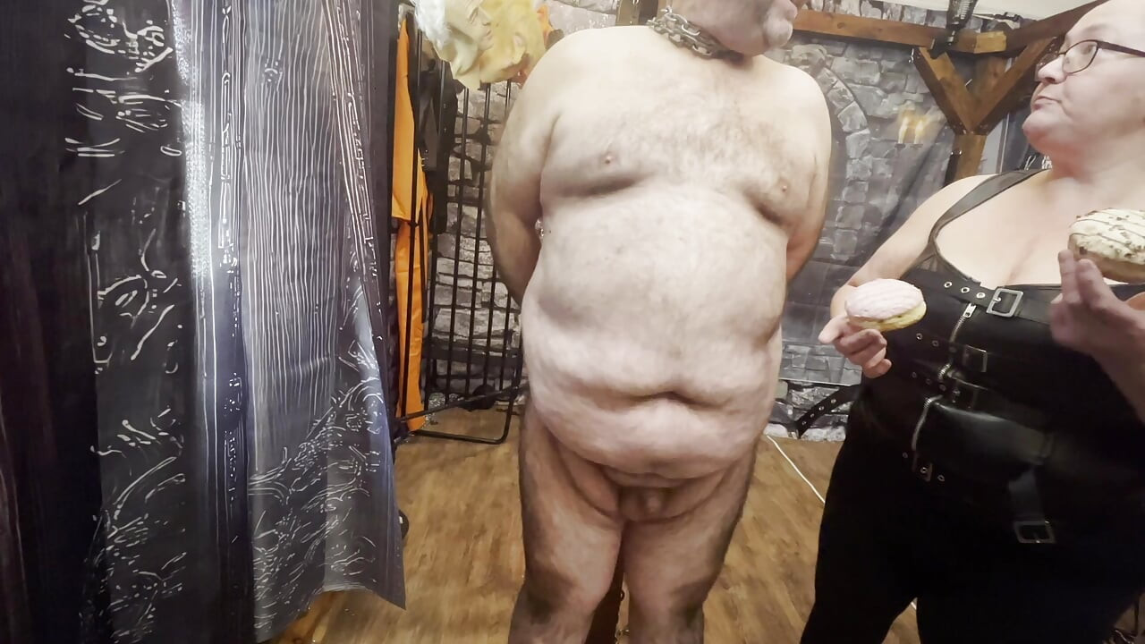 Part 1:- The results of the vote's are in! Domina or Booboo?