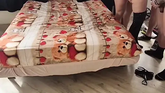 Супер трио мужчин и горячая латина