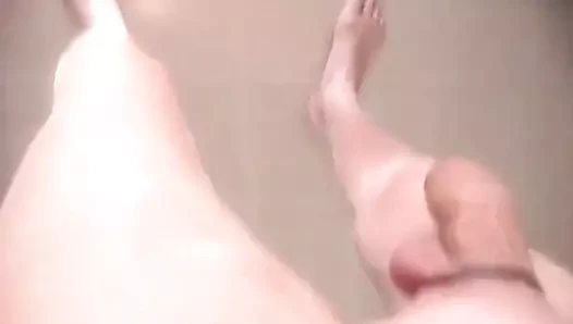 çıplak dolaşmak