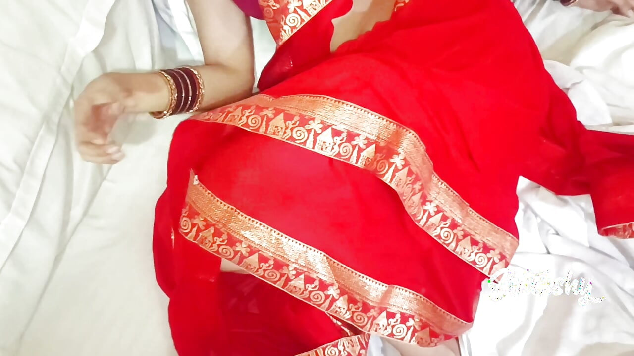 Baru berkahwin, bhabhi pepek ketat