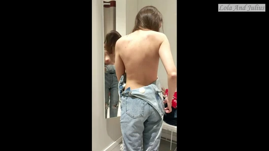 My lover filmed me with a smartphone in the fitting room when I undressed.