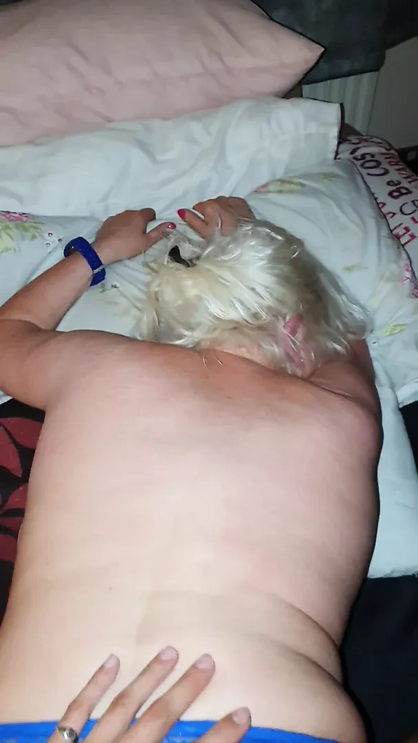 Granny from fabswingers