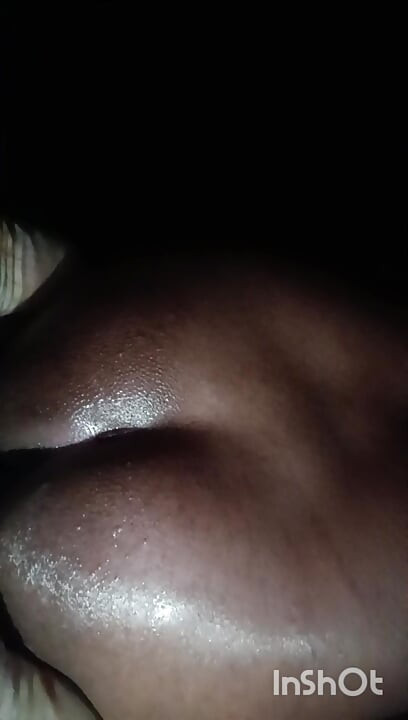 Noaptea târziu fute-mi curul