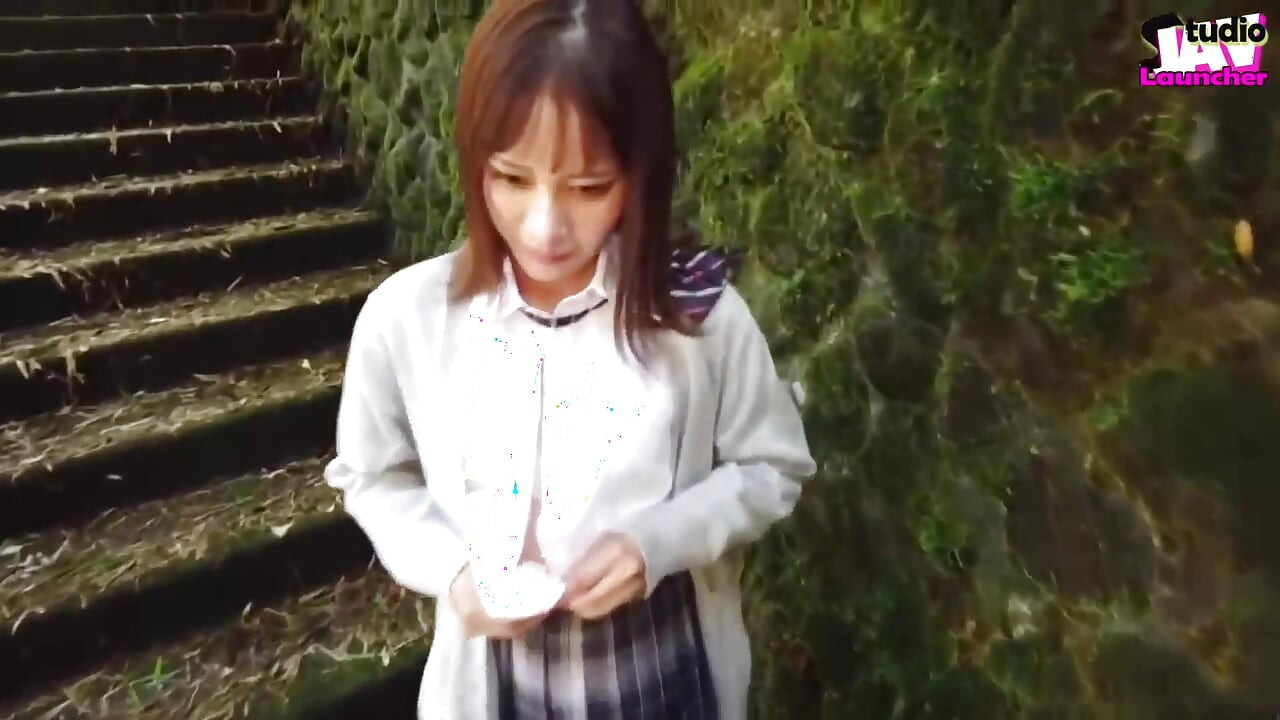 Soft Halo-can You Handle How This Sweet Muse Finishes Her Drink on Camera Chapter1