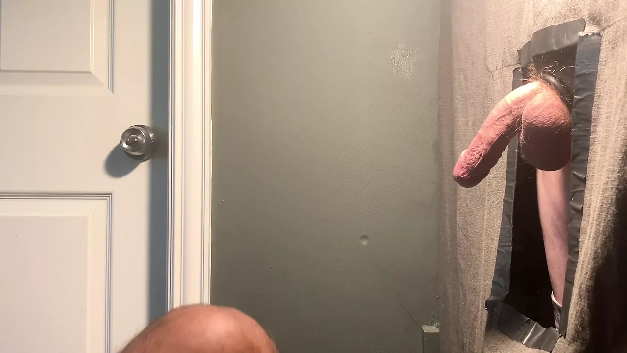 Hung verbal daddy loses control and blast a huge load