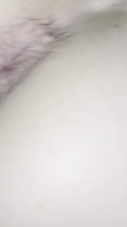 Moment clé de la "Il éjacule dans ma chatte étroite de 18 ans - engrosse-moi (ajoutez-moi des nus gratuits)"