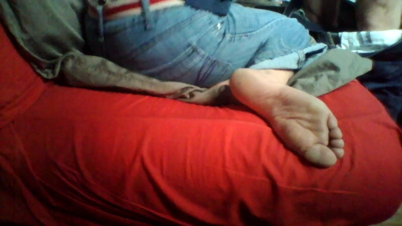 Her pretty soles when she suck 4