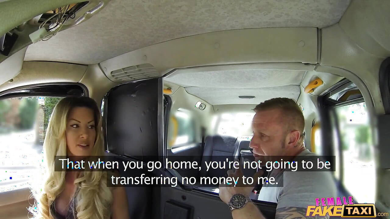 Female Fake Taxi - Tattooed Dude Gives Driver a Facial for a Fare