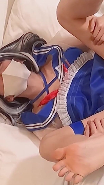 害羞的日本vuber角色扮演者肛交射液无鞍人妖变装者被性交 第11部分 |剪辑 1