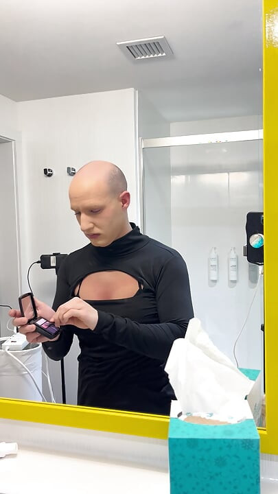 Man tot blonde schoonheid vrouwelijke make-over transformatie
