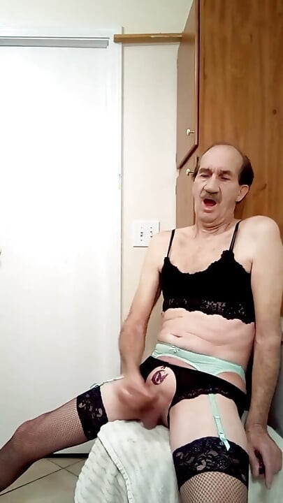 Grandpa riding his new dildo to massive orgasm