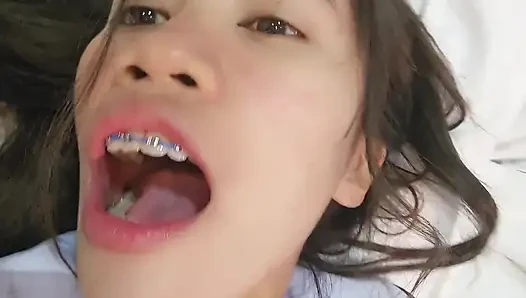 Giantess Student