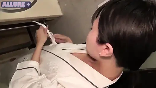 Прошептанная капитуляция - тайный момент, который кажется слишком хорошим, чтобы остановиться