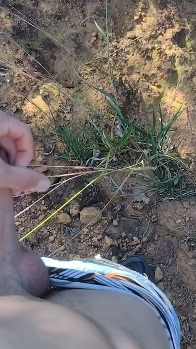 18 YEAR OLD BOY JERKS OFF UNTIL HE CUM ON A WALK | Clip 1