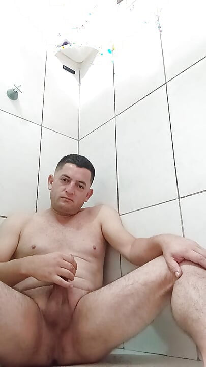 Бразильский член бреет хуй