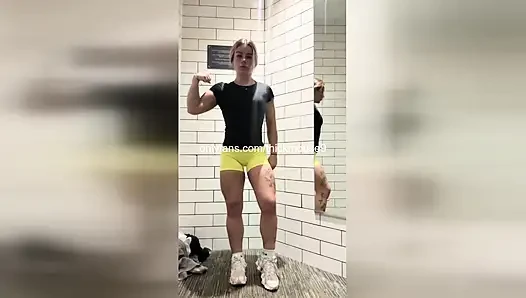 TikTok Stepdaughter's Anal Surprise: Daddy's Cock in Her Ass
