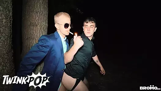 Horny Guy Jakob De Lung Gets Drilled In The Woods By Tom Bacan's Big Cock -TWINKPOP