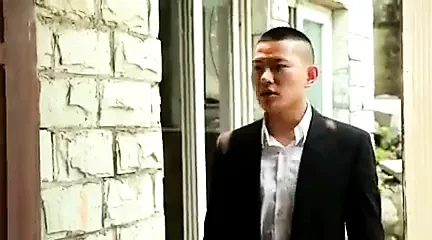 Chinese guy a repair man
