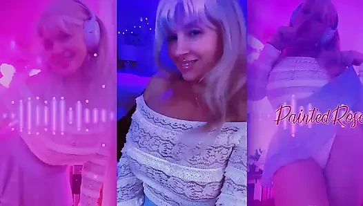 Соло-девушка