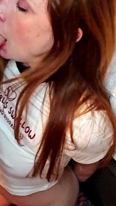 LILY KINK ANAL HOOK SLUT FOR MARK GOTHAM BLOW JOB AND FUCK | Klip 2