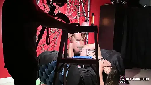 FullPornNetwork - Abbie Maley скачет на мясистом хуе Rob Piper в позе обратной наездницы