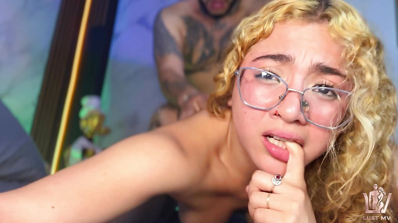 (Selfie) Filmez cum te fut pentru tine