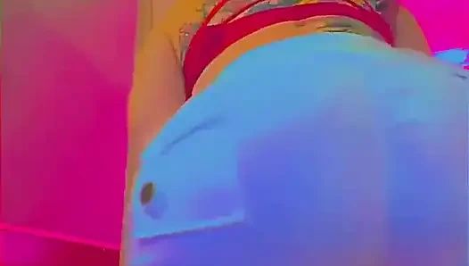 Ich denke, es ist Zeit für Dich, sich zurücklehnen und club-Sachen zu entspannen