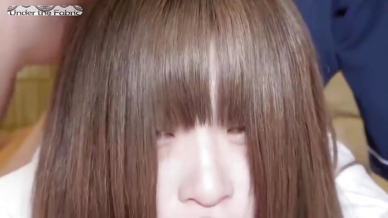 Face Reveal, primeiras lições sem censura como uma anfitriã novata de cidade pequena descobre seu lado ousado