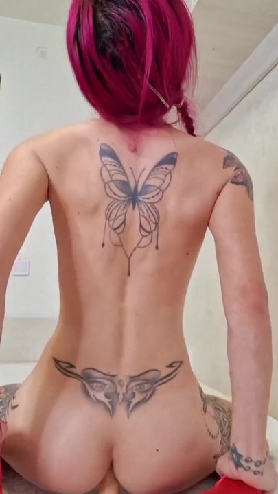 Sexy naughty woman fucking her ass! | Clip 1