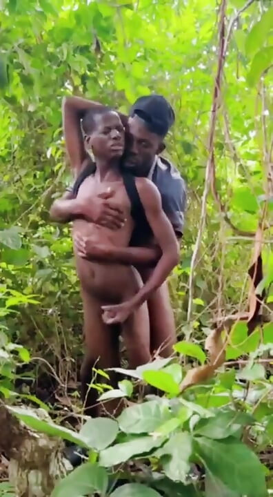 Caught My Step Stepbrother Fucking My Lil Stepbrother Inside Bush