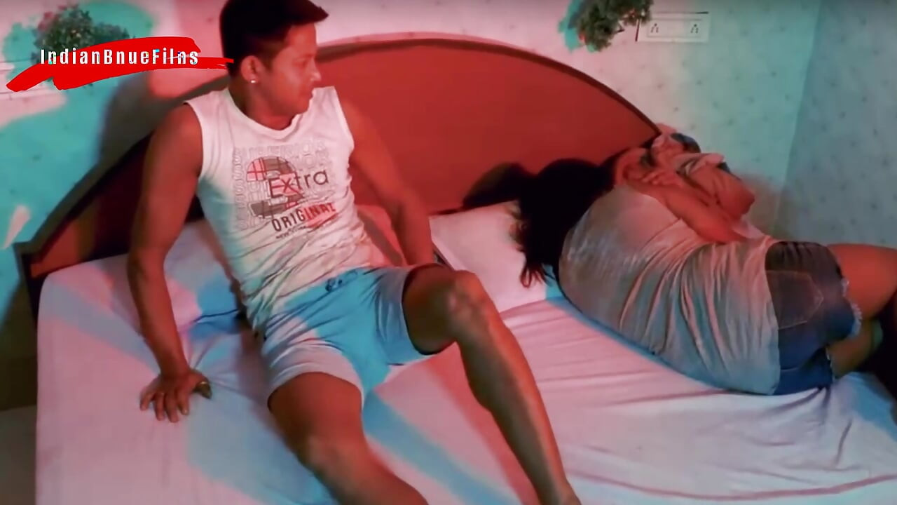 Üvey erkek ve kız kardeş