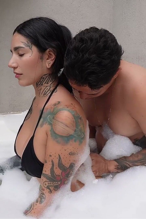 Fake Masseuse Gives Unexpected Orgasms to Spa Clients