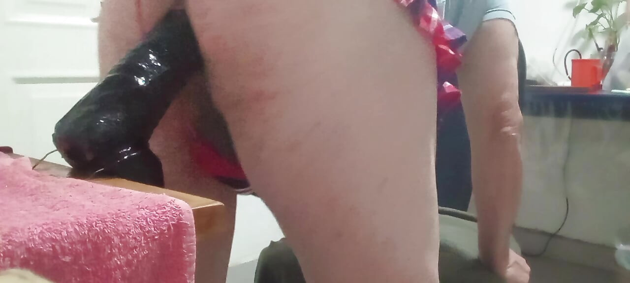 A Good Deep Anal Along with a Good Anal Dilation