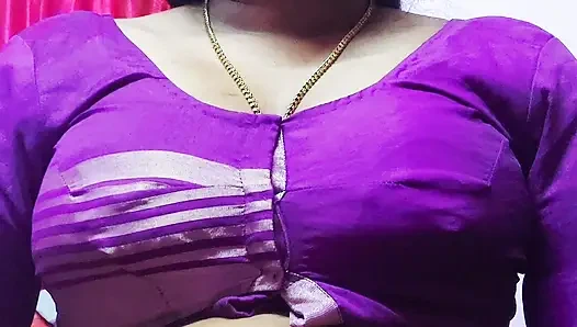 Beautiful Bhabhi alone in home private sex