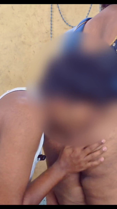 Bangali bhabhi hot sex with padosi | Clip 1