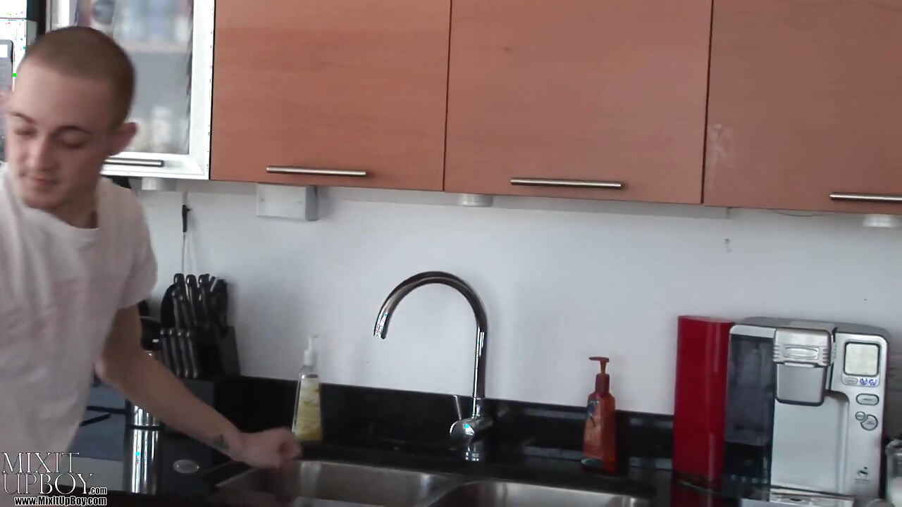 Adam Price i Nyja Davinci - Kurac za doručak