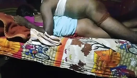 Soya hua mausi ko chod diya