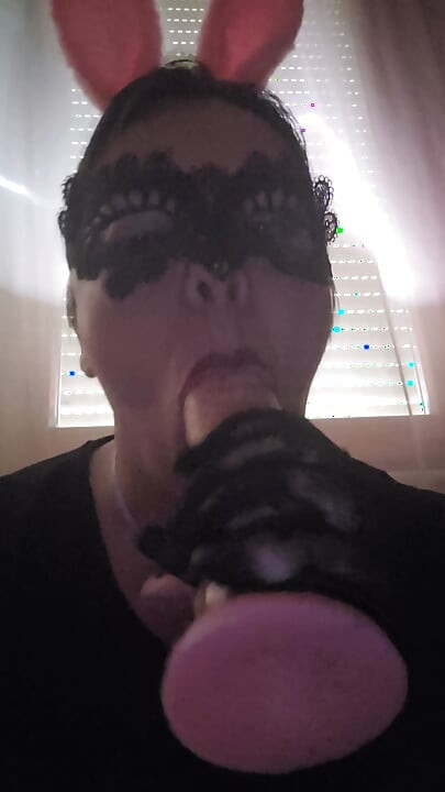 Sugând un vibrator