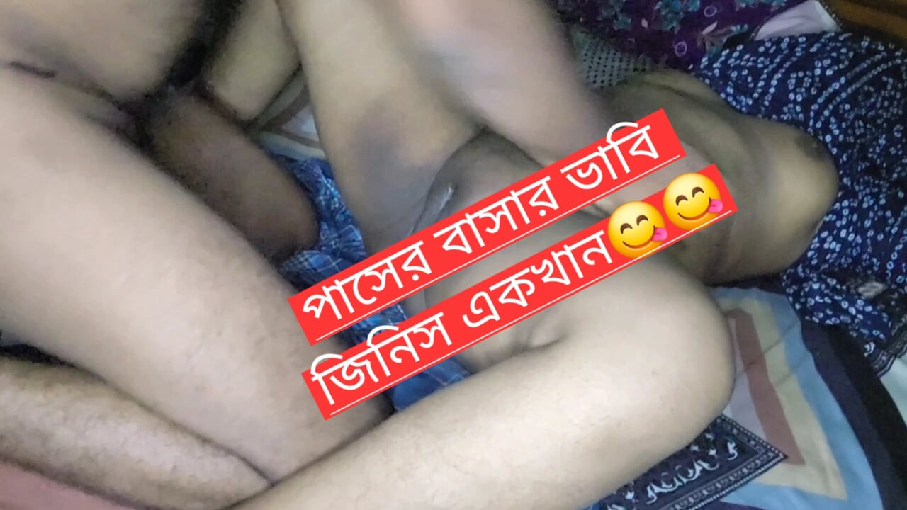 Desi Bhabhi jebe veliki kurac u novom seks stilu