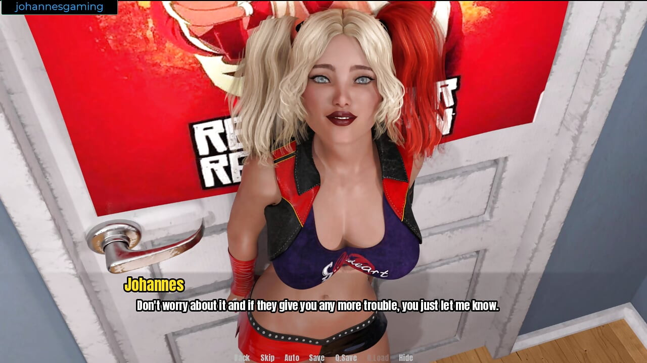 La casa della nonna - prima mi ha fatto un lavoretto con i piedi sotto il tavolo poi l'ho aiutata a massaggiare le sue tette e ho scopato una donna