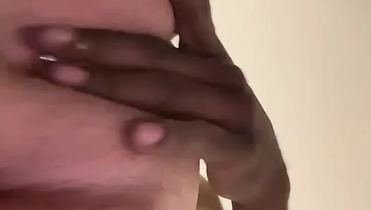 Memek semok yang ditindik dientot habis-habisan - pov