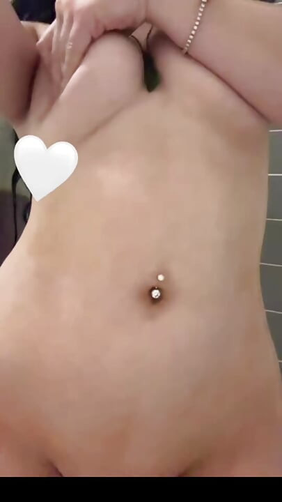 We Love Some Good Shower Pics!
