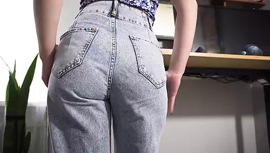 Milf Secretary In High Weist Jeans Teases Her Nice Butt