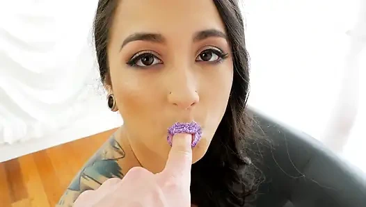 Mi ha doan menjelajahi fetish rainblow baru