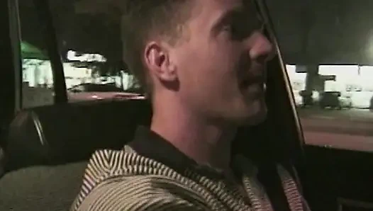 Versaute Taxifahrt: Heiße Abenteuer mit blonder Schönheit