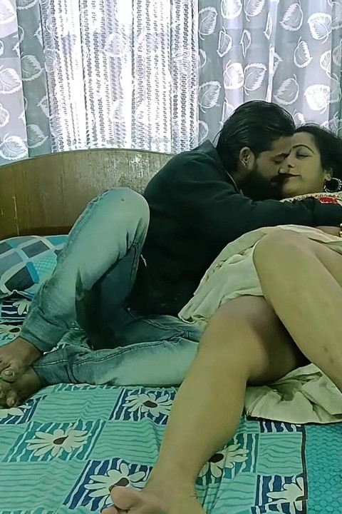 Seks tabu keluarga desi! Hot Erotic Sex