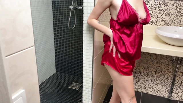 Masturbation in the Bathroom After a Day
