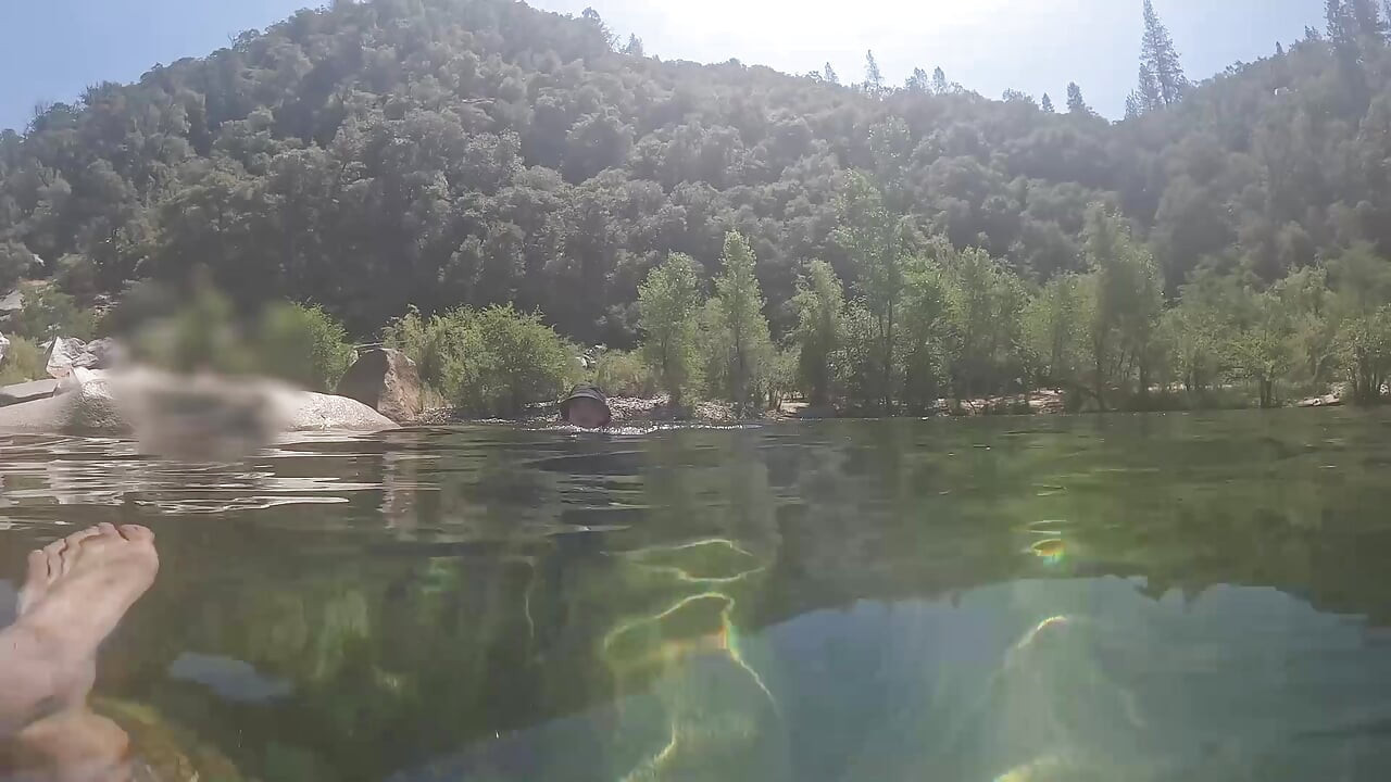 Follando En El Vlog De La Playa Nudista